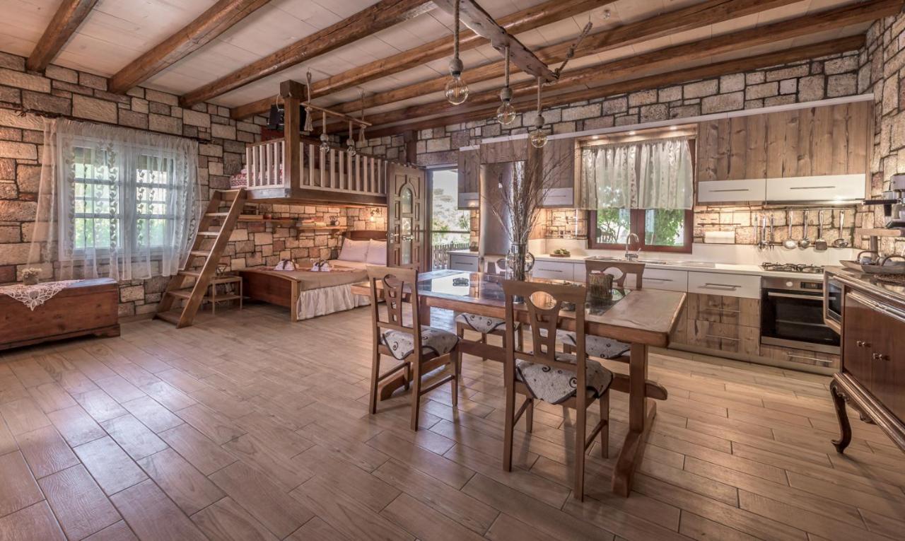 Agioi Anargyroi  Emilia'S Little Farmhouses מראה חיצוני תמונה