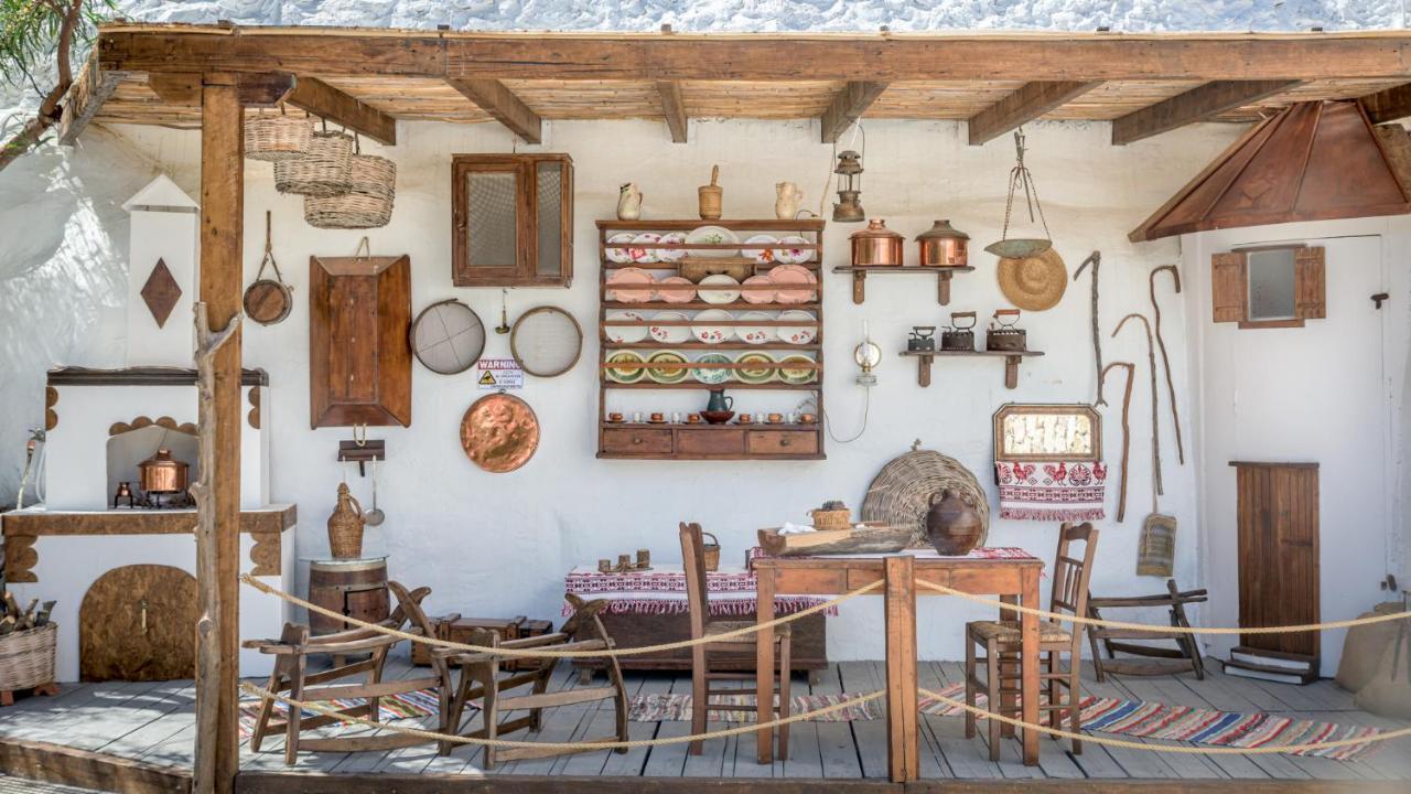 Agioi Anargyroi  Emilia'S Little Farmhouses מראה חיצוני תמונה
